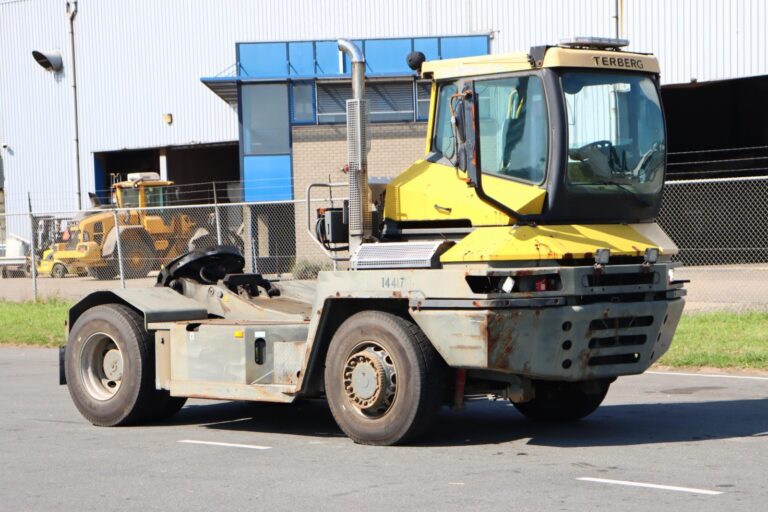 TRA293<br>Terberg RT282 LHD<br>Year: 2007<br>Hours: Circa 10500